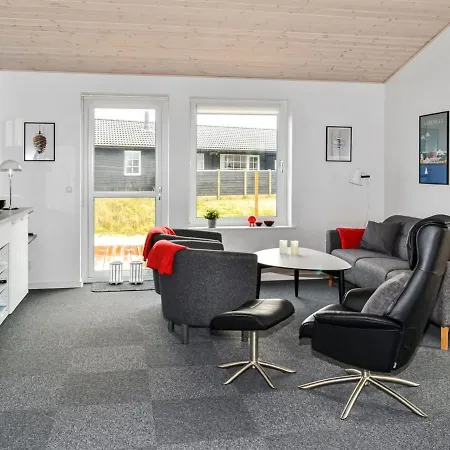 Eldora - 1-4km From The Sea By Interhome Lakolk