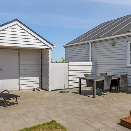 Eldora - 1-4km From The Sea By Interhome *